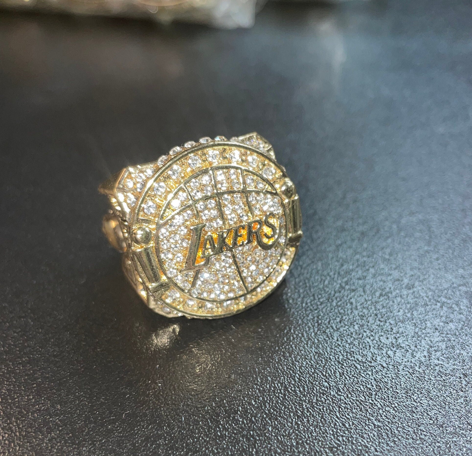 2020 NBA Championship Los Angeles Lakers 23 Lebron James World Championship  Rings - China 2020 Los Angeles Lakers Championship Ring and Los Angeles  Lakers Championship Ring 2020 price