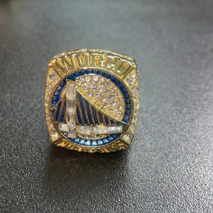 Golden State Warriors: 2023 Badge Personalized Name - Officially