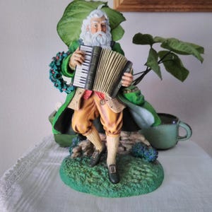 The Irish Santa by Pipka, 11 inch 5th year anniversary limited edition, with accordion, toys, fiddle playing Leprechaun, flag of Ireland