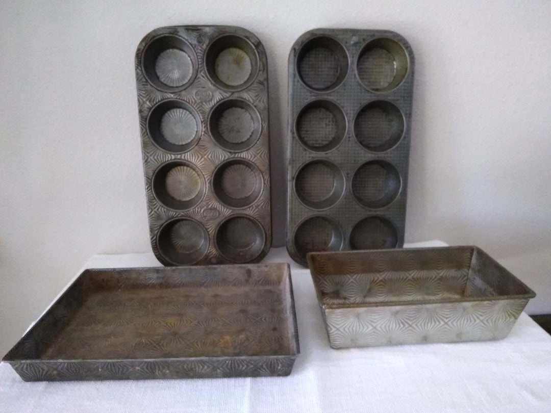 Ovenex Starburst Bakeware, N602 11 Sheet Pan, N7 1 LB. Loaf Pan, N80