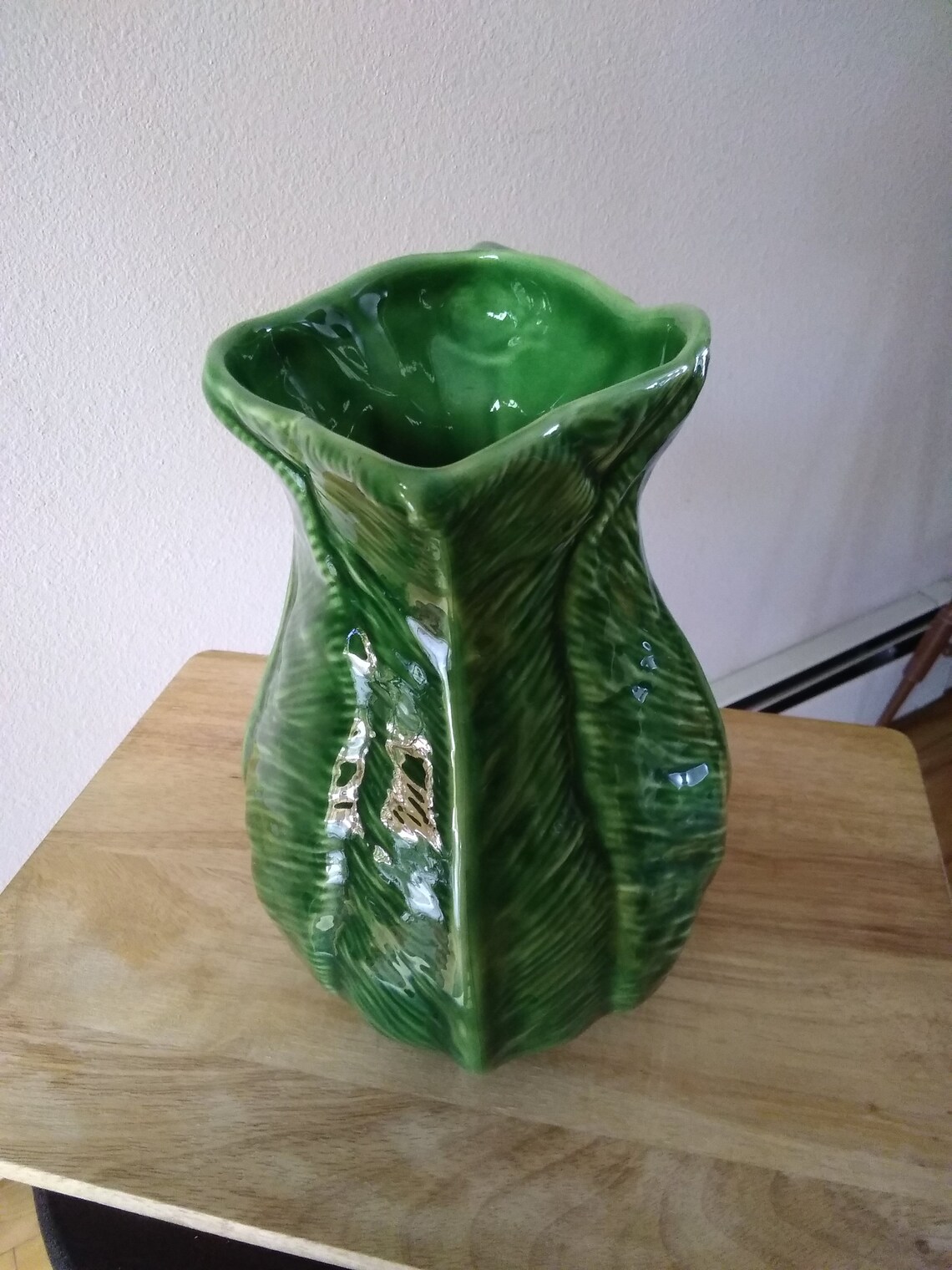 Vintage green Pottery pitcher cabbage or lettuce leaf design Etsy