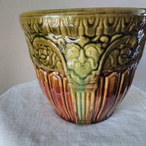1920&#39;s Brush McCoy pottery blended glaze floral satyr jardiniere cache pot, 7&quot; tall x 8&quot; across, excellent vintage condition,no chips/cracks