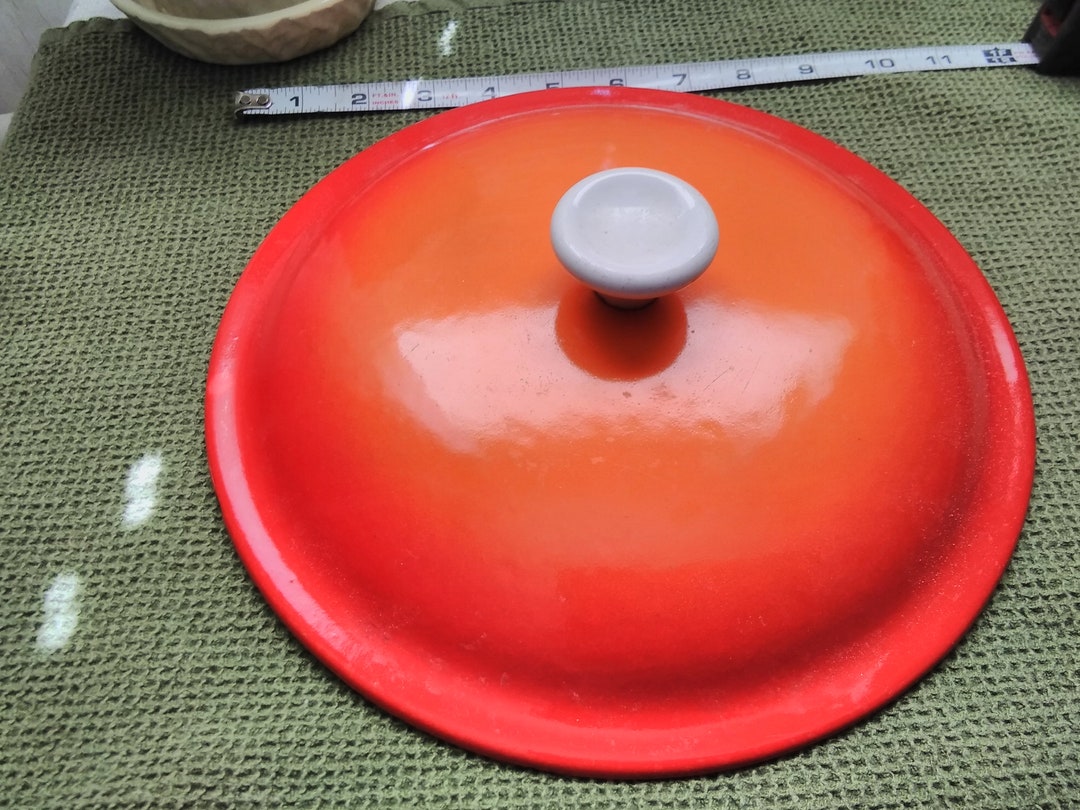 Descoware, Made in Belgium, Cast Iron Enameled LID, Marked FE 24, Just