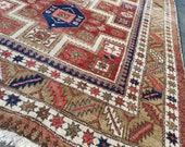 6 x 4.5 ft Heriz Antique Rug Worn to Perfection tribal style carpet Persian Design from Azerbaijan Beige Brown Pink