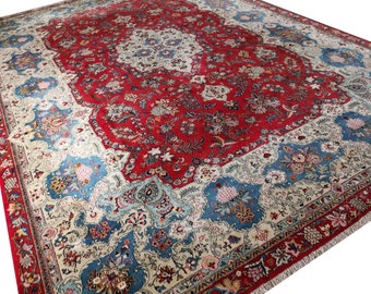 Vintage Large area rug 15.5 x 11 ft / 470 x 330 cm floral design hand knotted carpet red beige blue oversize room size