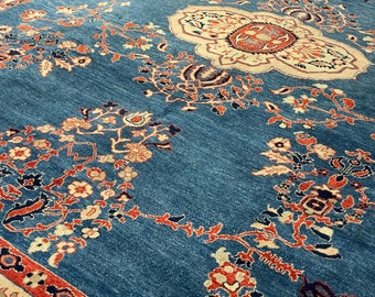 Heriz Rug | Azeri vintage rug 9 x 11 ft - 345 x 277 cm | stunning quality with natural dyes | Djoharian Collection