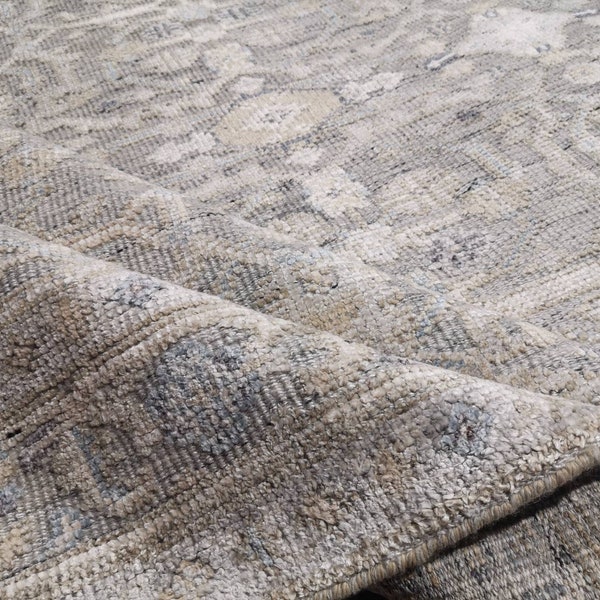 8 x 10 ft Heriz Large Rug Room Size vintage Oushak colors carpet hand knotted worn to perfection look silver grey pastell muted pastel