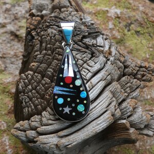 Colgante artesanal con microincrustaciones de múltiples piedras preciosas, estrellas, planetas, lágrima, galaxia, cielo nocturno, estrella fugaz, plata de ley, envío gratis, bolsa de regalo F69