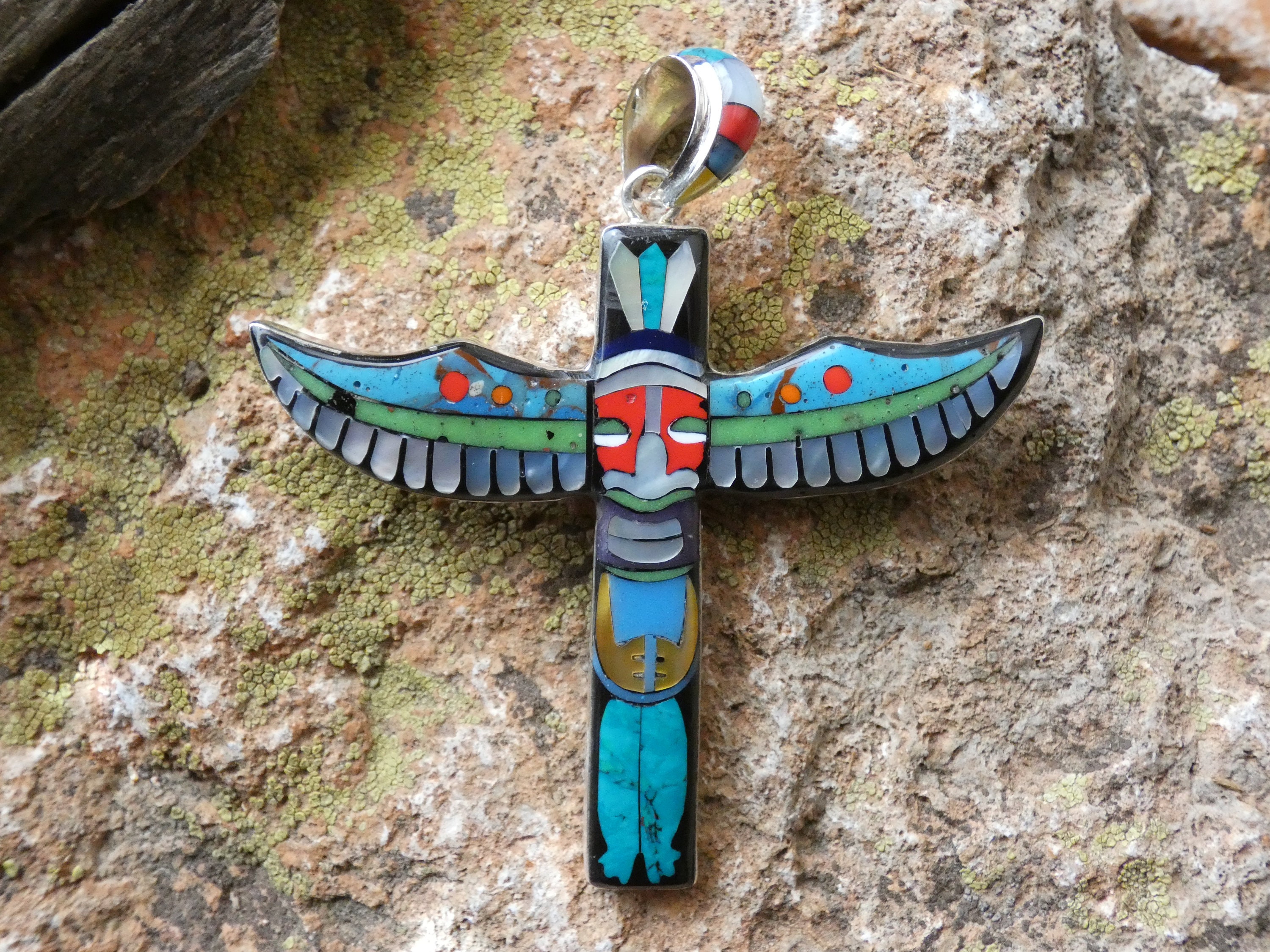 Eyecatching Native American Navajo Gaspeite Opal Sterling Silver Kachina Pendant And Earring Set Eyecatching Native American Navajo Gaspeite Opal Sterling Silver Kachina Pendant And Earring Set