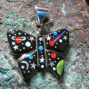 Hermosa mariposa Galaxy Night Sky Planets Moon Stars Handcrafted Multi Gemstone Micro Inlayed Pendant Sterling Silver 925 Free Ship C31