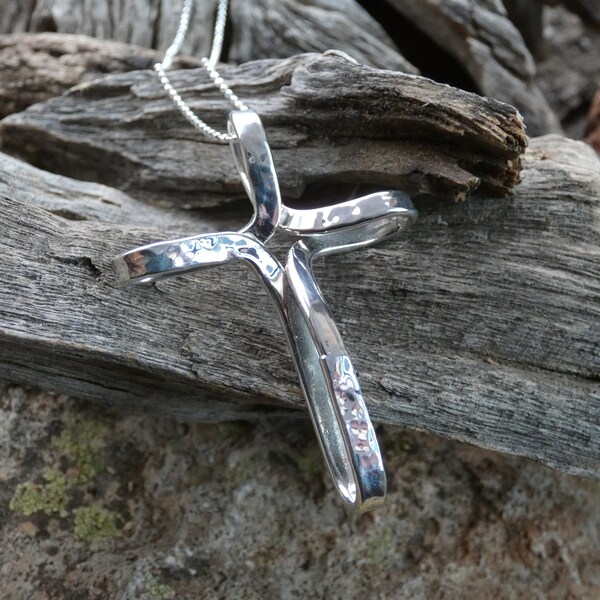 Hammered Eternity Cross Handcrafted In USA Sterling Silver 925 Pendant With 18" Sterling Silver Faceted Chain Free Shipping Gift Box New F90