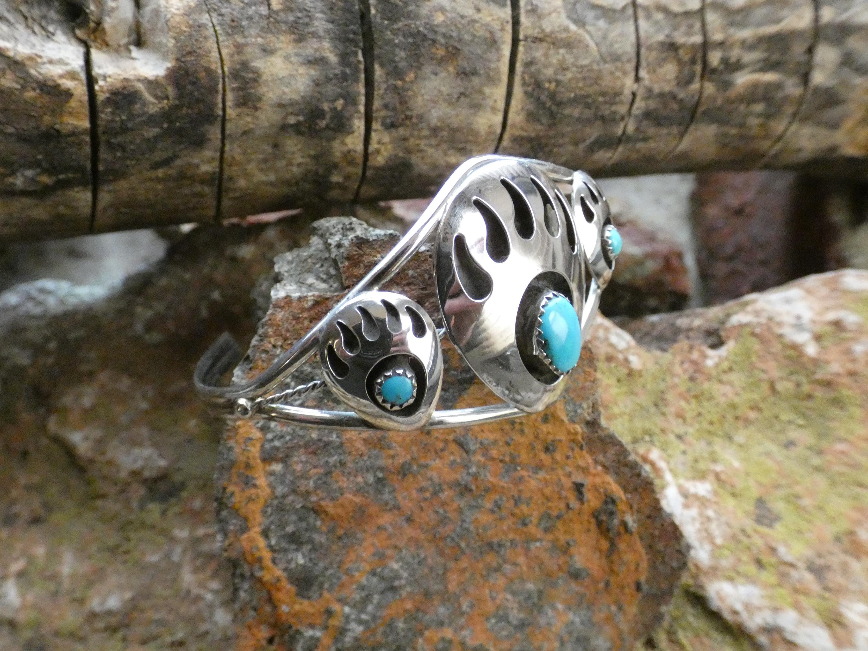 Native American Navajo Bear Paw Turquoise & Sterling Silver 