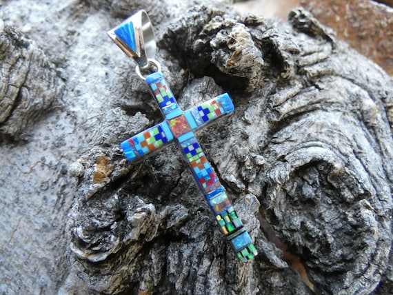 オンリリ　Onlili グレーの文字入り陶器 レア Ceramic Cross Ornament, Handmade Textured Pottery, Indoor or