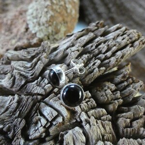 Black Onyx Gemstone Post Stud Earrings Handcrafted Sterling Silver 925 Round Bezel Set Great Everyday Wear! Free Shipping Gift Box New V62-A