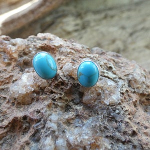 Beautiful Blue Turquoise Bezel Set Oval Stud Earrings 7mm Nice Handcrafted Southwestern Sterling Silver 925 Free Gift Bag Free Shipping Y58