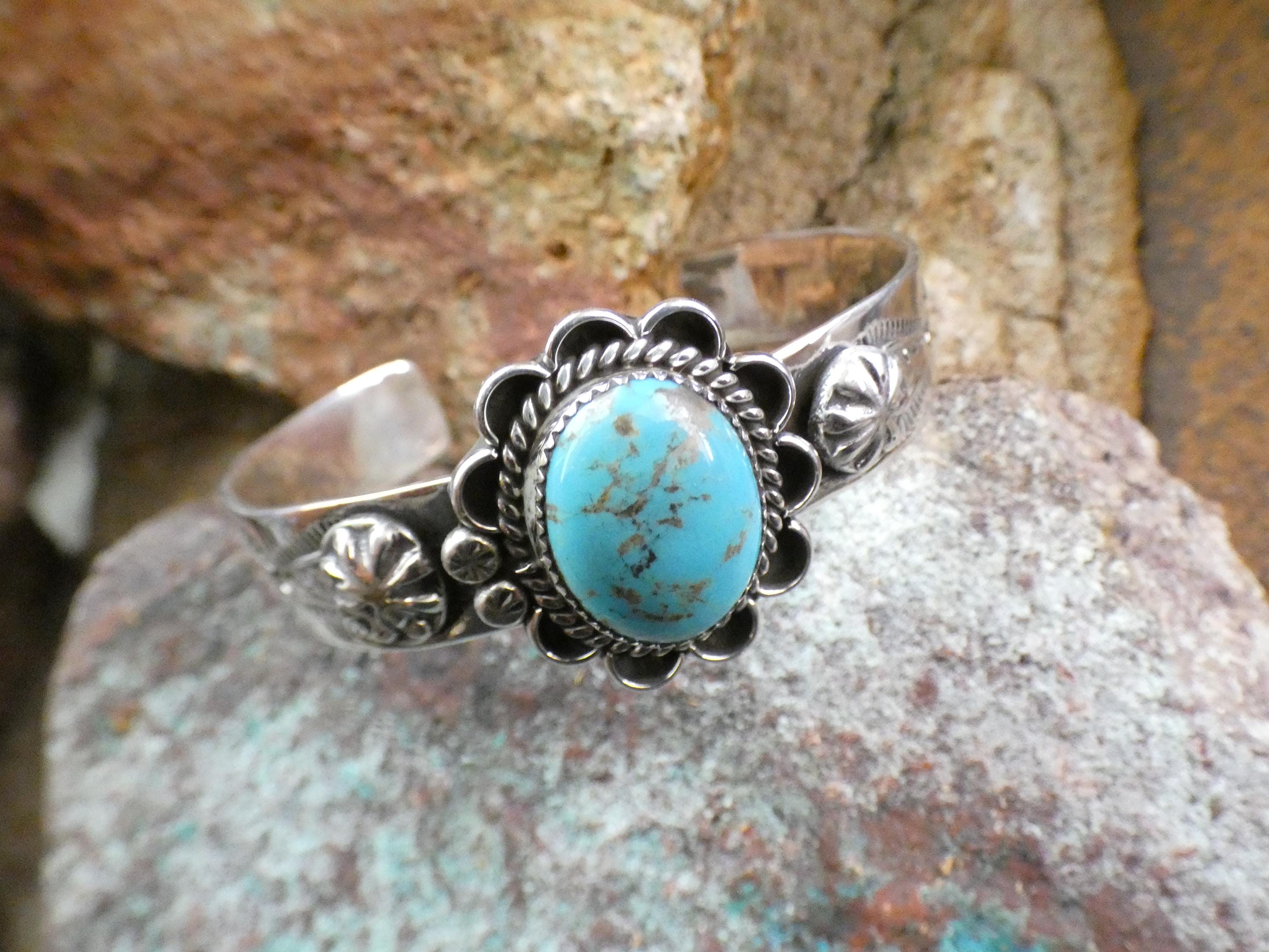 Navajo Sterling Silver 925 Hallmarked Hand Stamped Handcrafted