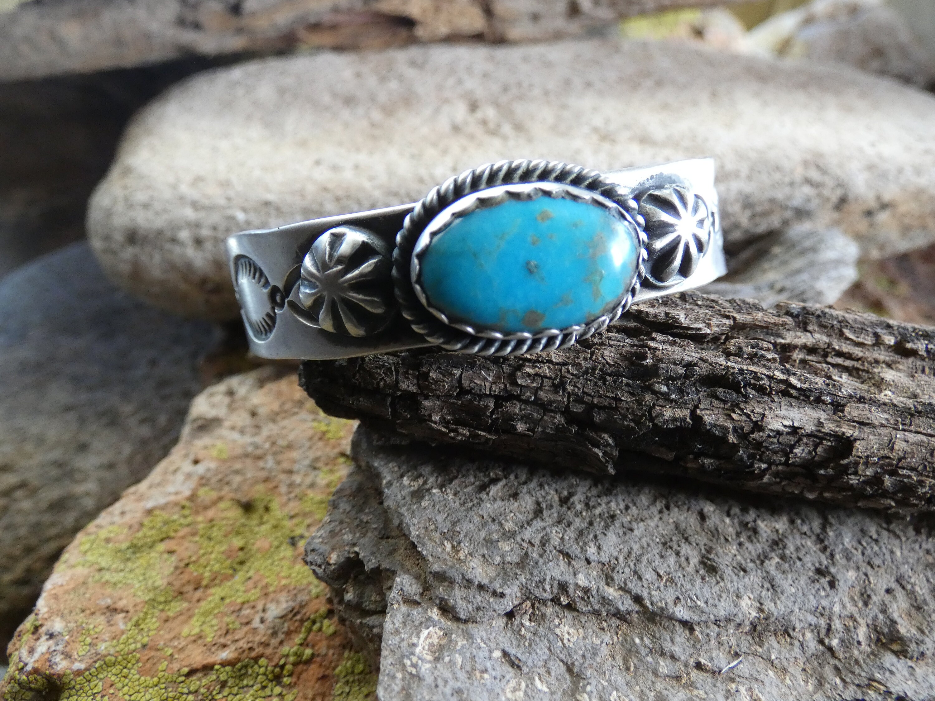 Sterling Silver Navajo Hallmarked Hand Stamped Handcrafted Native