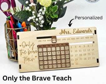 Personalized Teacher Perpetual Calendar, Teacher Christmas Gift, Teacher Gifts, Christmas Gift for Teachers, Teacher Desk Calendar