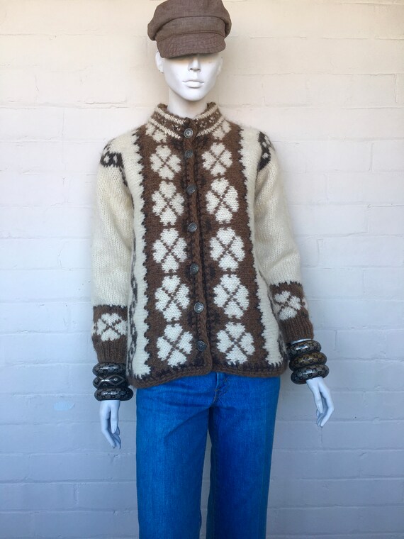 Vintage 70s Oversized Chunky Wool Knit Cardigan