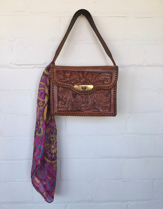 Vintage 70's Tooled Leather Boho Handbag / Hippie