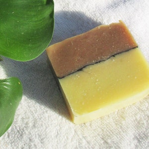 Organic solid shampoo Cocoa butter, Hibiscus, Ylang for normal hair, or oily or dry hair Rebalancing 50 g