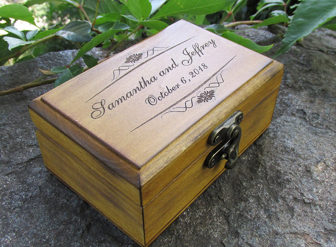 Personalized Ring Box, Wedding Ring Box, Wooden Ring Box ,ring Bearer Box,engagement Ring Box