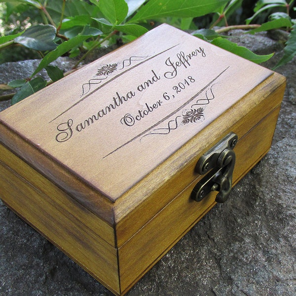 Personalized ring box, wedding ring box, wooden ring box ,ring bearer box,engagement ring box, custom ring holder,ring bearer pillow