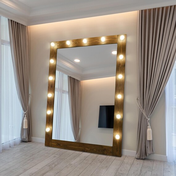 Wall mirror light up deals