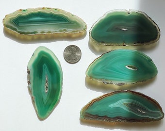 Green suspend.it, wall hanging, agate decor, screw cover, nail cover, agate slice