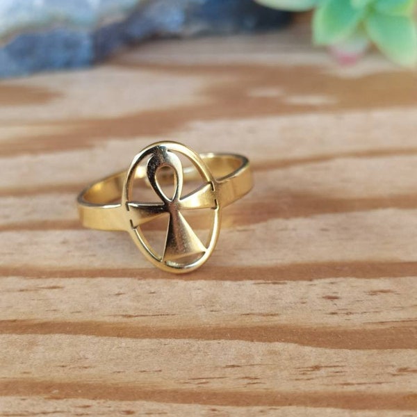 Adjustable Egyptian cross of life ring in gold stainless steel