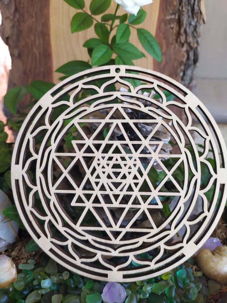Sri Yantra en Bois - 14 cm