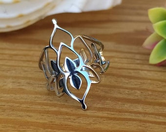 Adjustable silver stainless steel lotus flower ring
