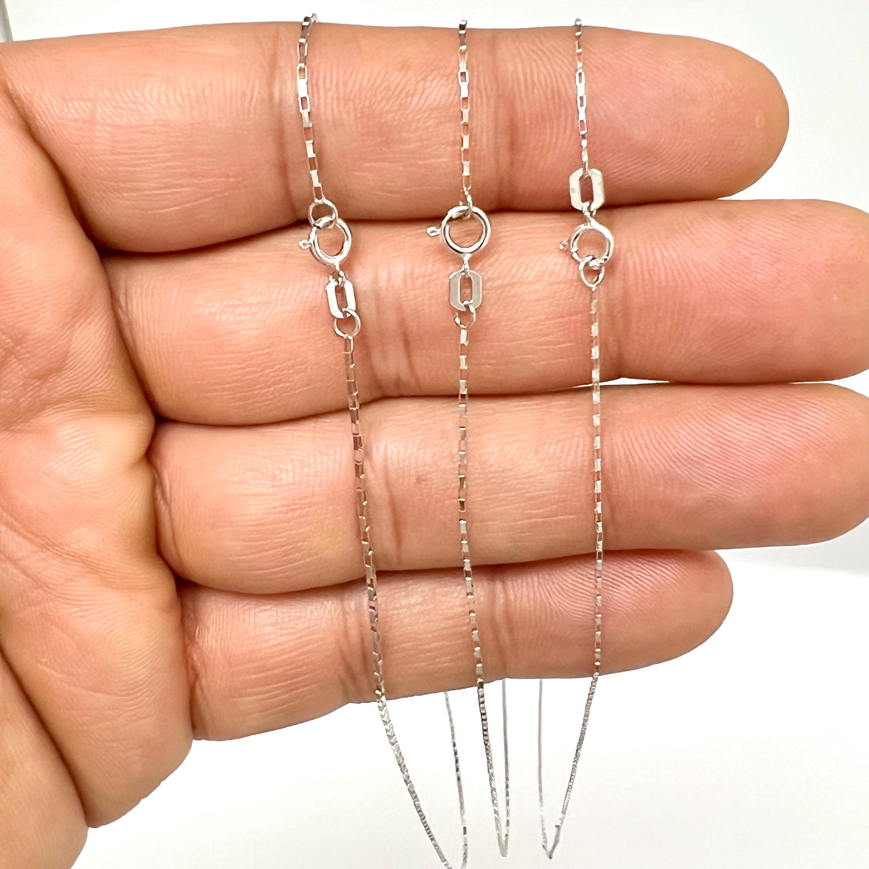 ネックレス8点とイヤリング1点 14K White Gold Reflection Lite Box Chain Necklace - 18
