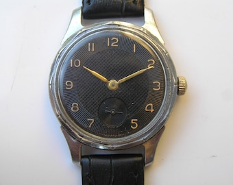 Vintage Soviet Russian USSR Wrist Watch POBEDA 1950 - Serviced