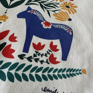 Dala horse tea towel // Hostess gift // Kitchen towel // Tea towel image 4