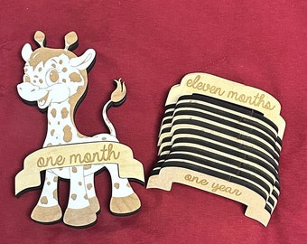 Monthly Photo Props, Milestone Marker, Baby gift, Baby milestone, Baby months milestone, New Baby Gift, Baby's First Year, Milestone Giraffe