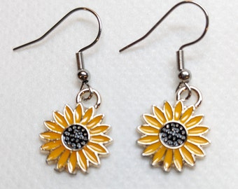 Sunflower Earrings, Spring Earrings, Surgical steel earrings, Hypoallergenic earrings, Sunflower jewelry, Summer earrings, Earrings, Flower