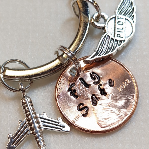 Personalized Custom Pilot Lucky Penny Keychain, New Pilot, Gifts for Pilots, Penny Keychain, Fly Safe, Flight Attendant, Airplane, Keychains