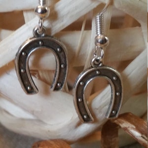 Horseshoe Drop Earrings, Cowboy, Cowgirl, Horse Lover, Lucky Charm, Hypoallergenic Earrings, Womens jewelry, Drop Earrings, Silver Jewelry