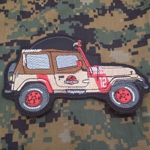 ジュラシックパークの乗り物刺繍入りジープとエクスプローラーのパッチ