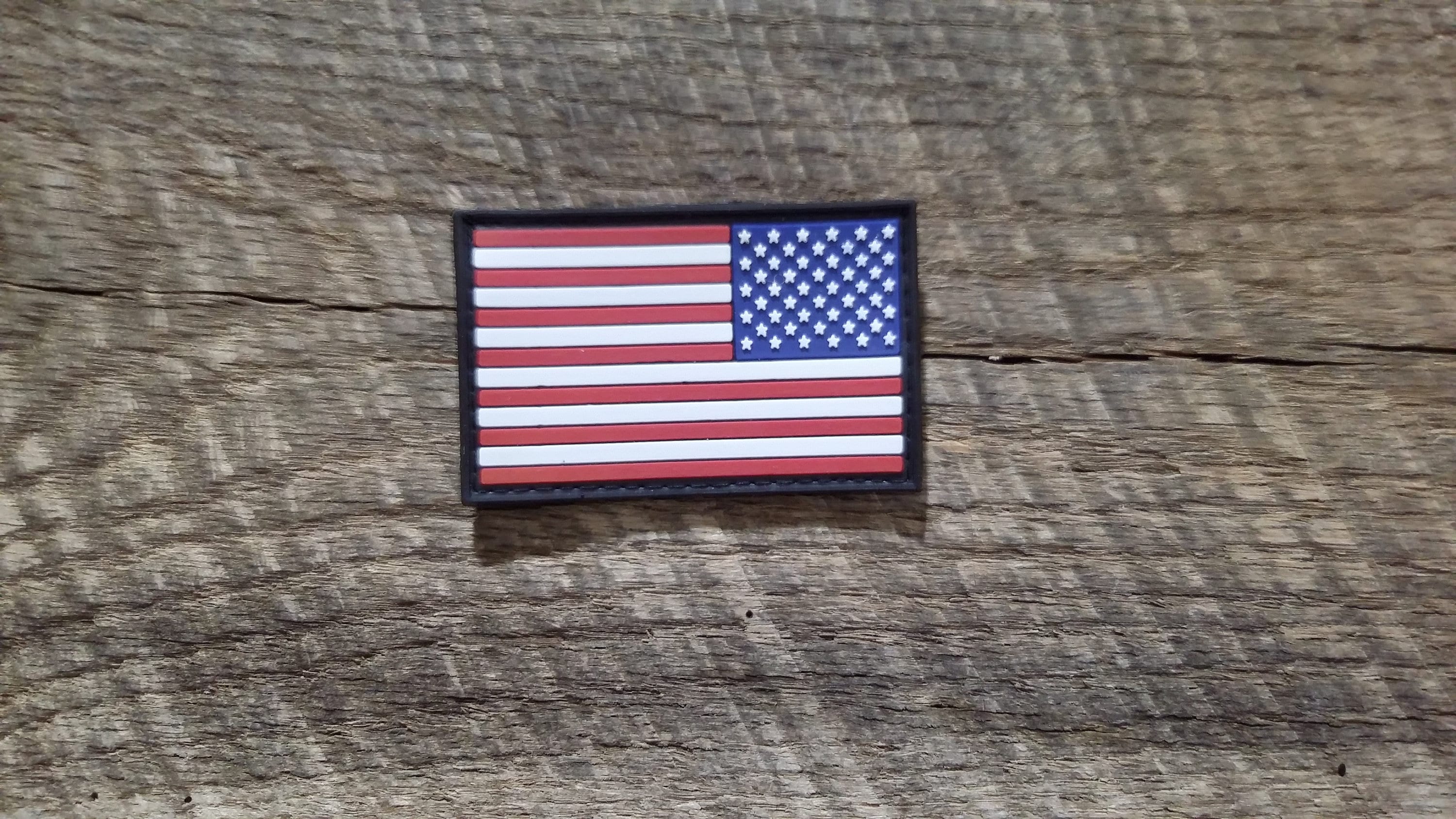 USA American Country Flag Reverse Iron on Patch - Wavy, White