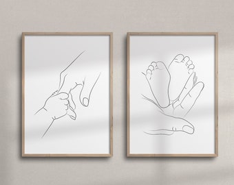 Conjunto de 2 obras de arte de pared / Madre sosteniendo la mano y los pies de su bebé / Arte de pared imprimible para habitación infantil