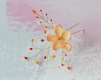 Fleur de corail cheveux broche bandeau floral orange corail cristaux cheveux vigne broche cheveux de mariée broche mariage cheveux accessoires demoiselles d’honneur fleurs