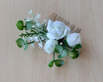 White hair comb Eucalyptus hair piece Greenery Floral comb White rose comb Bridal headpiece