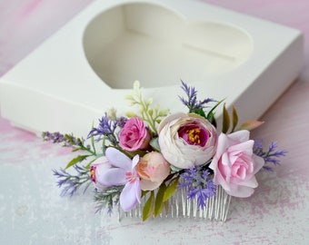 Pink purple hair comb Wedding floral headpiece Purple flower comb Bride hair piece Bridal comb Boho outdoor wedding flowers hair