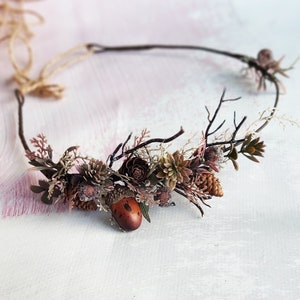 Autumn forest greens crownBranch acorn headwear Rustic wedding Bridal hair Woodland comb Pine cone crown