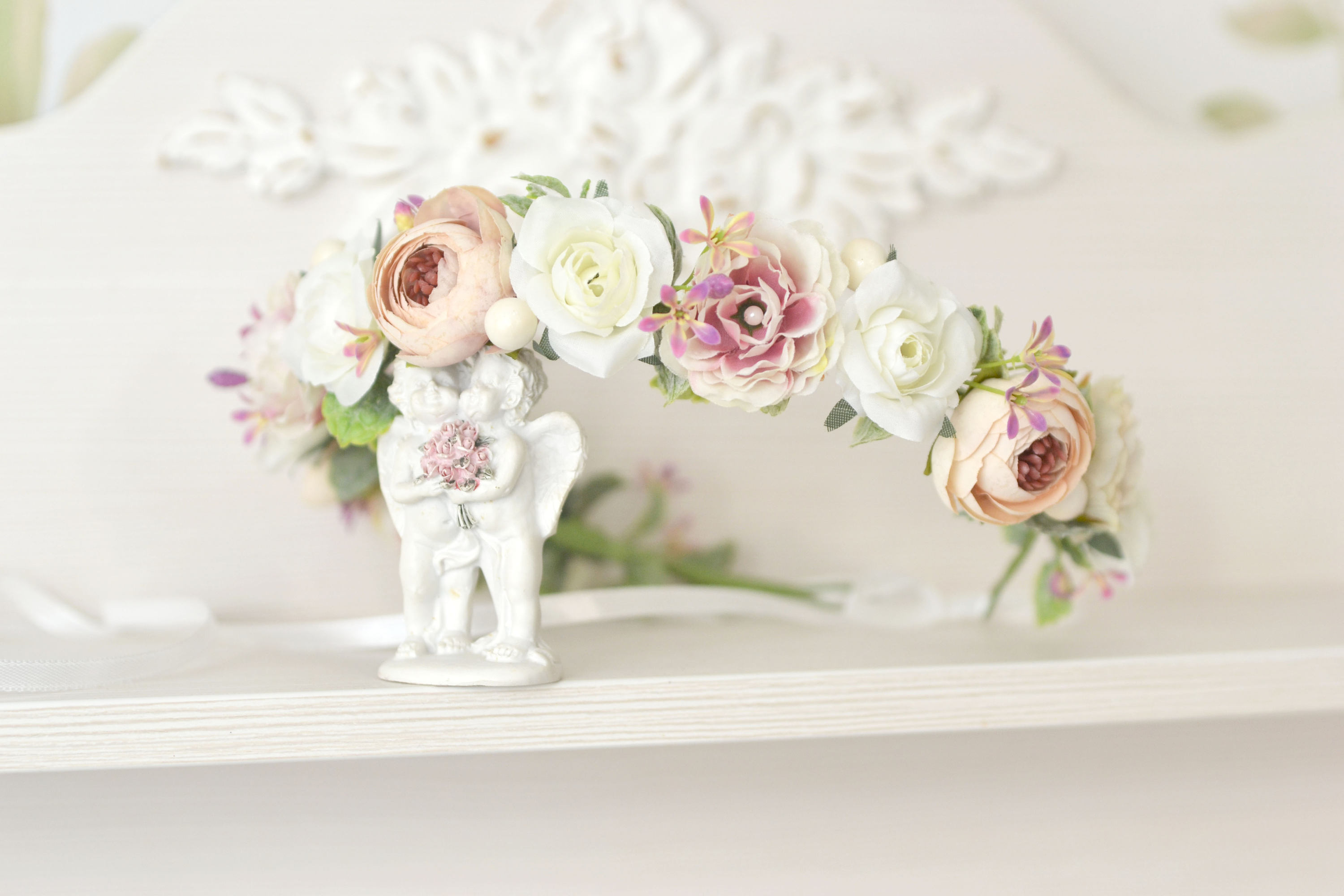 Alexandra hand crafted Flower Crown in white cream Natural White and Green Flower Crown main image 3