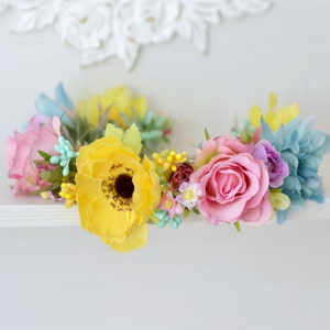 Bridal floral crown Colorful wedding flower crown Garden anemone hair rose boho flower wreath Wedding floral crown Yellow mint floral halo