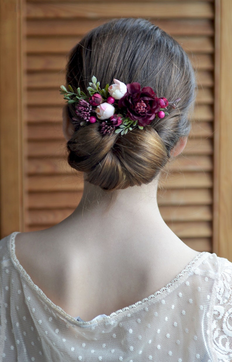 Burgundy flower hair comb Bride hair flower Wedding head piece Burgundy blush floral hair clip Bride flower comb wine red flower hair
