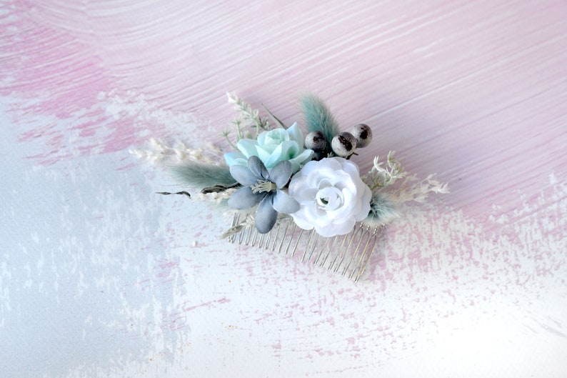 White blue floral hair comb Bridal headpiece Blue flower comb Bridesmaids Rustic wedding hair piece Woodland hair comb lagurus
